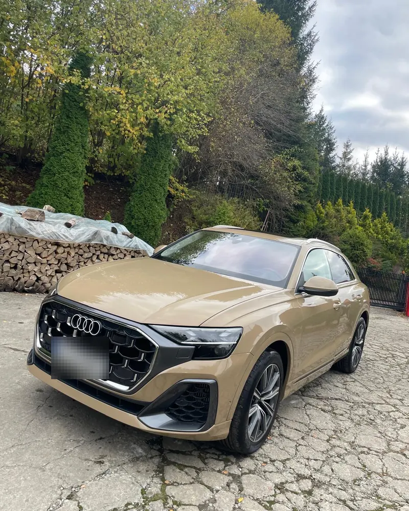 Audi Q8